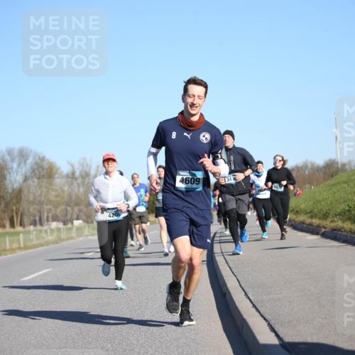 06.04.2025 - 44. Internationalen Wilhelmsburger Insellauf Jannik Wohlers http://msf.ph/oto/7614972 06.04.2025 09:32:39 Laufen 420, 4609, 343 meine-sportfotos.de
