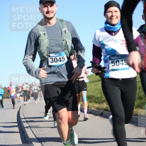 06.04.2025 - 44. Internationalen Wilhelmsburger Insellauf Jannik Wohlers http://msf.ph/oto/7615007 06.04.2025 09:32:45 Laufen 3045, 3273, 50, 5049, 30 meine-sportfotos.de