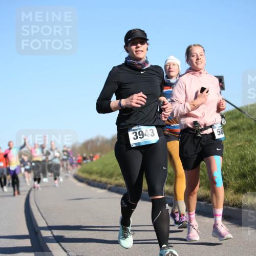06.04.2025 - 44. Internationalen Wilhelmsburger Insellauf Jannik Wohlers http://msf.ph/oto/7615018 06.04.2025 09:32:46 Laufen 3943, 50 meine-sportfotos.de