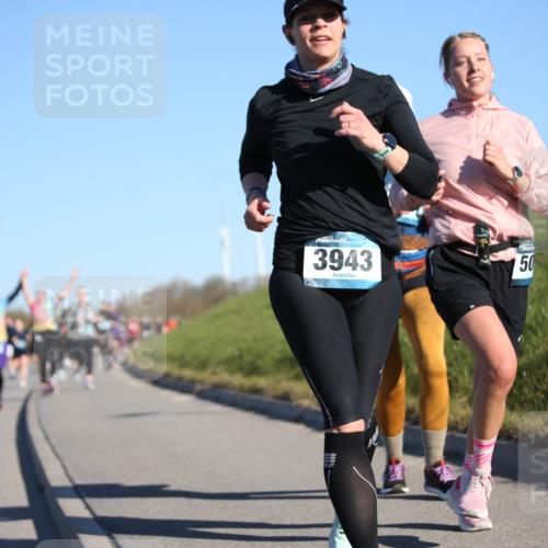 06.04.2025 - 44. Internationalen Wilhelmsburger Insellauf Jannik Wohlers http://msf.ph/oto/7615022 06.04.2025 09:32:47 Laufen 3943, 50 meine-sportfotos.de