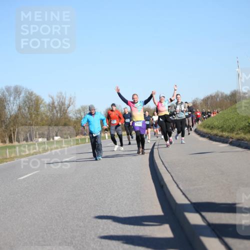 06.04.2025 - 44. Internationalen Wilhelmsburger Insellauf Jannik Wohlers http://msf.ph/oto/7615023 06.04.2025 09:32:47 Laufen 334, 4307, 4545, 3965 meine-sportfotos.de