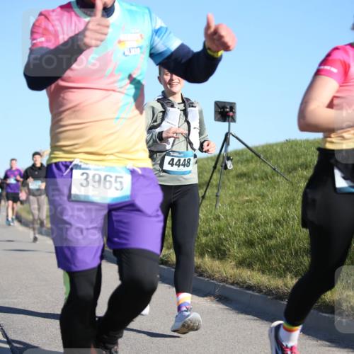 06.04.2025 - 44. Internationalen Wilhelmsburger Insellauf Jannik Wohlers http://msf.ph/oto/7615062 06.04.2025 09:32:53 Laufen 3965, 4448 meine-sportfotos.de