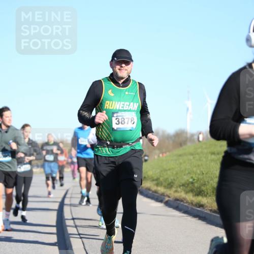 06.04.2025 - 44. Internationalen Wilhelmsburger Insellauf Jannik Wohlers http://msf.ph/oto/7615090 06.04.2025 09:33:02 Laufen 3878 meine-sportfotos.de