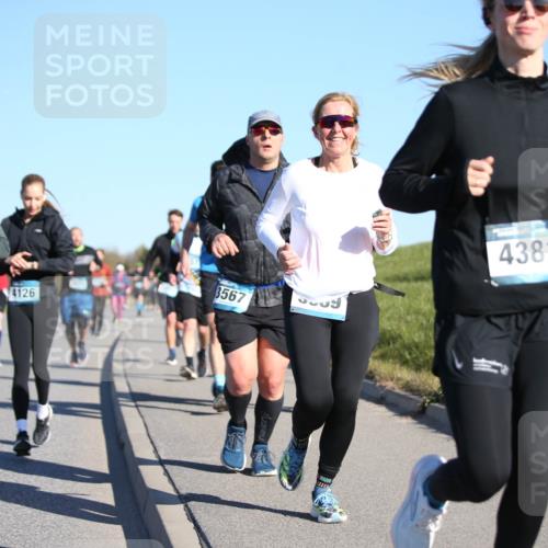 06.04.2025 - 44. Internationalen Wilhelmsburger Insellauf Jannik Wohlers http://msf.ph/oto/7615103 06.04.2025 09:33:04 Laufen 4090, 4126, 3567, 4381 meine-sportfotos.de