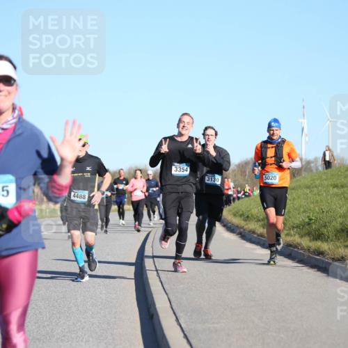 06.04.2025 - 44. Internationalen Wilhelmsburger Insellauf Jannik Wohlers http://msf.ph/oto/7615167 06.04.2025 09:33:17 Laufen 3955, 4488, 3354, 5020, 3130 meine-sportfotos.de