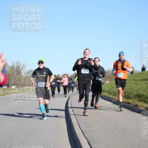 06.04.2025 - 44. Internationalen Wilhelmsburger Insellauf Jannik Wohlers http://msf.ph/oto/7615174 06.04.2025 09:33:18 Laufen 955, 4488, 3354, 5020 meine-sportfotos.de