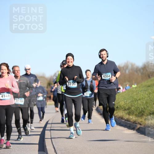 06.04.2025 - 44. Internationalen Wilhelmsburger Insellauf Jannik Wohlers http://msf.ph/oto/7615193 06.04.2025 09:33:23 Laufen 4146, 4145, 5136, 3730, 4048, 4354 meine-sportfotos.de