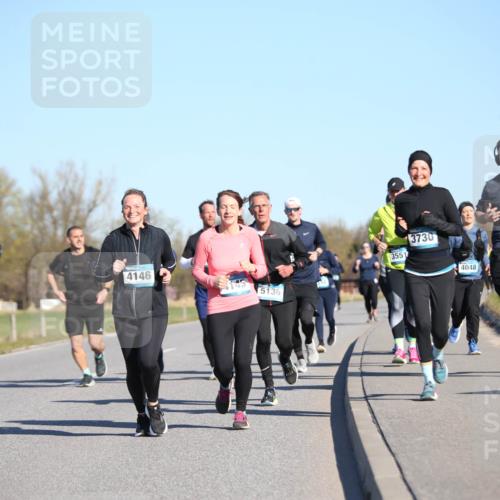 06.04.2025 - 44. Internationalen Wilhelmsburger Insellauf Jannik Wohlers http://msf.ph/oto/7615195 06.04.2025 09:33:23 Laufen 3261, 4146, 5136, 3551, 3730, 4048, 435 meine-sportfotos.de