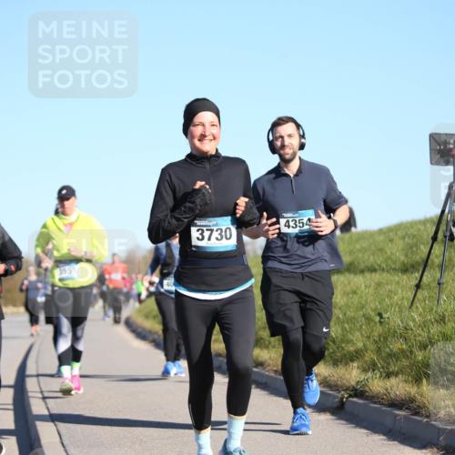 06.04.2025 - 44. Internationalen Wilhelmsburger Insellauf Jannik Wohlers http://msf.ph/oto/7615210 06.04.2025 09:33:26 Laufen 5136, 3551, 3730, 4354 meine-sportfotos.de