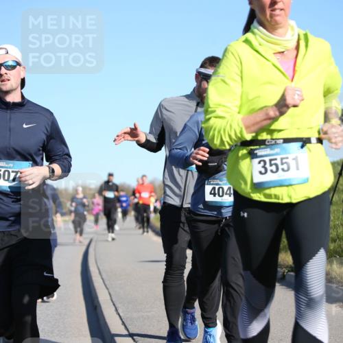 06.04.2025 - 44. Internationalen Wilhelmsburger Insellauf Jannik Wohlers http://msf.ph/oto/7615232 06.04.2025 09:33:30 Laufen 507, 404, 3551 meine-sportfotos.de