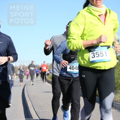 06.04.2025 - 44. Internationalen Wilhelmsburger Insellauf Jannik Wohlers http://msf.ph/oto/7615233 06.04.2025 09:33:30 Laufen 507, 4048, 3551 meine-sportfotos.de
