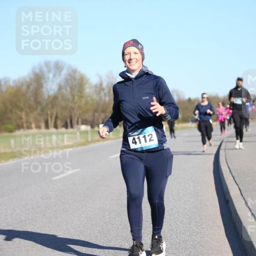 06.04.2025 - 44. Internationalen Wilhelmsburger Insellauf Jannik Wohlers http://msf.ph/oto/7615244 06.04.2025 09:33:32 Laufen 41, 4112 meine-sportfotos.de