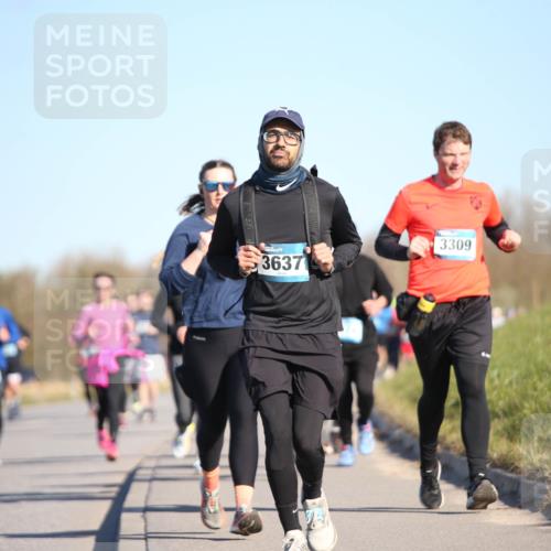06.04.2025 - 44. Internationalen Wilhelmsburger Insellauf Jannik Wohlers http://msf.ph/oto/7615252 06.04.2025 09:33:34 Laufen 3637, 3309 meine-sportfotos.de