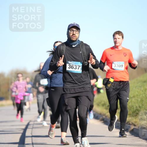06.04.2025 - 44. Internationalen Wilhelmsburger Insellauf Jannik Wohlers http://msf.ph/oto/7615254 06.04.2025 09:33:35 Laufen 3637, 3309 meine-sportfotos.de
