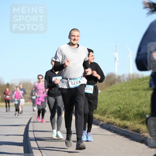 06.04.2025 - 44. Internationalen Wilhelmsburger Insellauf Jannik Wohlers http://msf.ph/oto/7615270 06.04.2025 09:33:39 Laufen 4273, 274 meine-sportfotos.de