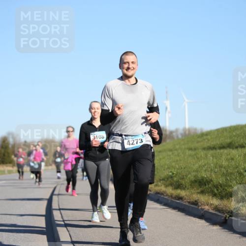 06.04.2025 - 44. Internationalen Wilhelmsburger Insellauf Jannik Wohlers http://msf.ph/oto/7615274 06.04.2025 09:33:40 Laufen 3108, 4273 meine-sportfotos.de