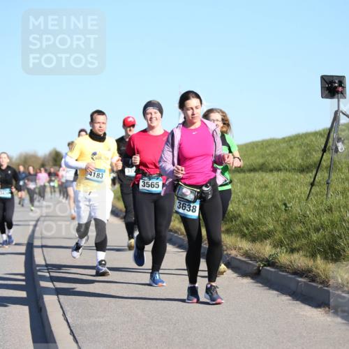06.04.2025 - 44. Internationalen Wilhelmsburger Insellauf Jannik Wohlers http://msf.ph/oto/7615308 06.04.2025 09:33:49 Laufen 3436, 4183, 3565, 3638 meine-sportfotos.de