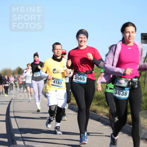 06.04.2025 - 44. Internationalen Wilhelmsburger Insellauf Jannik Wohlers http://msf.ph/oto/7615313 06.04.2025 09:33:50 Laufen 337, 3436, 3558, 4183, 55, 3565, 3638 meine-sportfotos.de