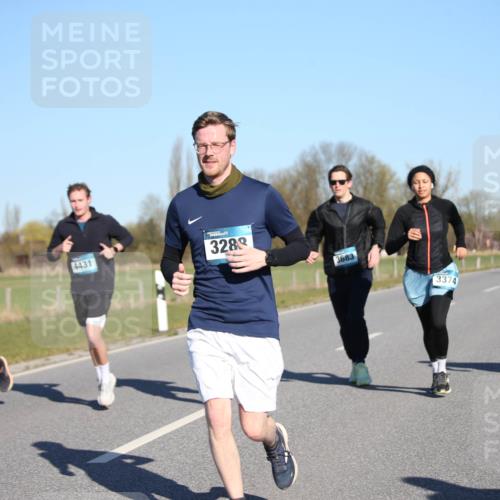 06.04.2025 - 44. Internationalen Wilhelmsburger Insellauf Jannik Wohlers http://msf.ph/oto/7615323 06.04.2025 09:33:52 Laufen 4431, 328, 3683, 3374, 3436 meine-sportfotos.de