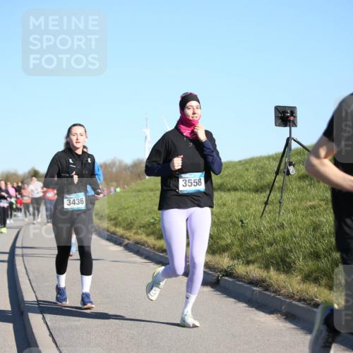 06.04.2025 - 44. Internationalen Wilhelmsburger Insellauf Jannik Wohlers http://msf.ph/oto/7615327 06.04.2025 09:33:53 Laufen 3436, 3558, 3755 meine-sportfotos.de