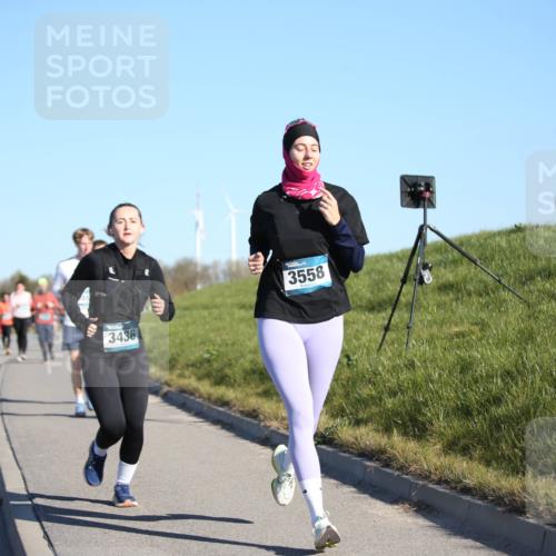 06.04.2025 - 44. Internationalen Wilhelmsburger Insellauf Jannik Wohlers http://msf.ph/oto/7615330 06.04.2025 09:33:53 Laufen 3436, 3558 meine-sportfotos.de