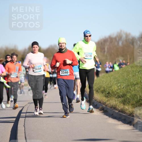06.04.2025 - 44. Internationalen Wilhelmsburger Insellauf Jannik Wohlers http://msf.ph/oto/7615336 06.04.2025 09:33:57 Laufen 362, 4456, 3684, 3340, 4219 meine-sportfotos.de