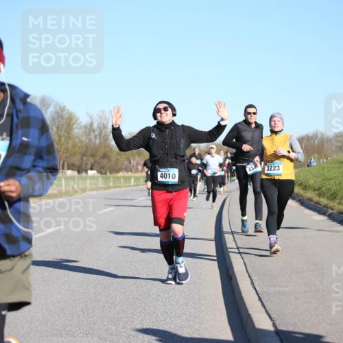 06.04.2025 - 44. Internationalen Wilhelmsburger Insellauf Jannik Wohlers http://msf.ph/oto/7615376 06.04.2025 09:34:08 Laufen 77, 4010, 434, 3223 meine-sportfotos.de