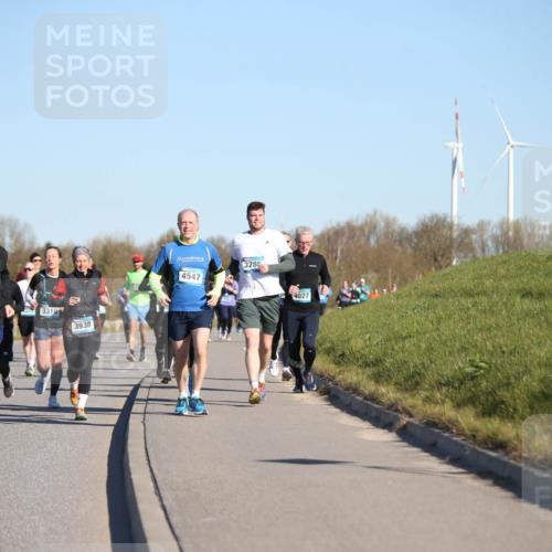 06.04.2025 - 44. Internationalen Wilhelmsburger Insellauf Jannik Wohlers http://msf.ph/oto/7615405 06.04.2025 09:34:14 Laufen 1, 3732, 3318, 3938, 4547, 3289, 4027 meine-sportfotos.de