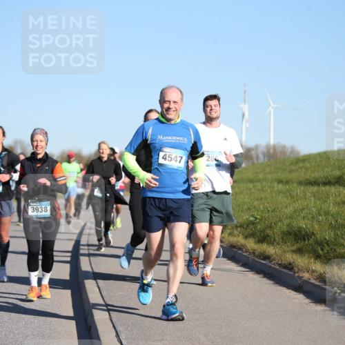 06.04.2025 - 44. Internationalen Wilhelmsburger Insellauf Jannik Wohlers http://msf.ph/oto/7615417 06.04.2025 09:34:18 Laufen 3352, 3318, 3938, 4547 meine-sportfotos.de