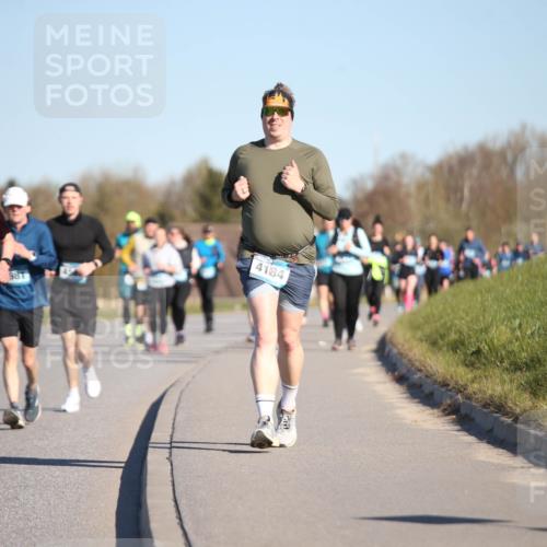 06.04.2025 - 44. Internationalen Wilhelmsburger Insellauf Jannik Wohlers http://msf.ph/oto/7615671 06.04.2025 09:35:20 Laufen 3278, 981, 4184 meine-sportfotos.de