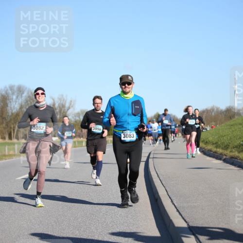 06.04.2025 - 44. Internationalen Wilhelmsburger Insellauf Jannik Wohlers http://msf.ph/oto/7615748 06.04.2025 09:35:41 Laufen 3082, 3499, 3990, 3083 meine-sportfotos.de