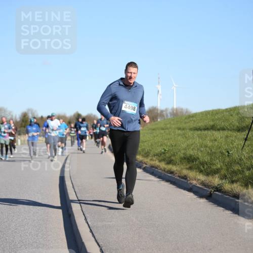 06.04.2025 - 44. Internationalen Wilhelmsburger Insellauf Jannik Wohlers http://msf.ph/oto/7615795 06.04.2025 09:35:49 Laufen 4498 meine-sportfotos.de