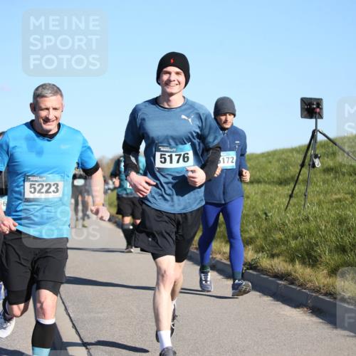 06.04.2025 - 44. Internationalen Wilhelmsburger Insellauf Jannik Wohlers http://msf.ph/oto/7615846 06.04.2025 09:36:00 Laufen 56, 5223, 5176, 172 meine-sportfotos.de