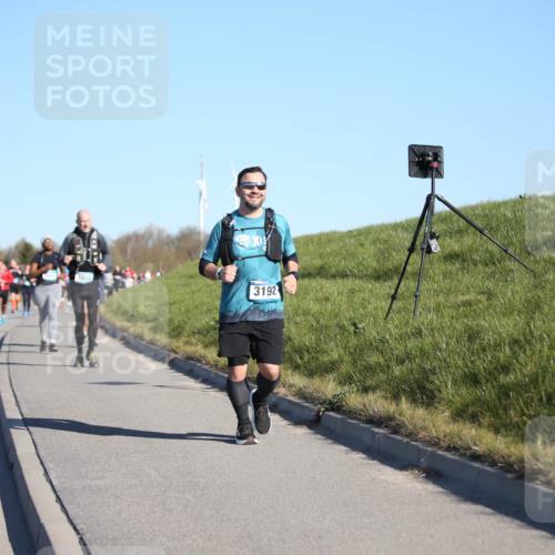 06.04.2025 - 44. Internationalen Wilhelmsburger Insellauf Jannik Wohlers http://msf.ph/oto/7615857 06.04.2025 09:36:02 Laufen 3192 meine-sportfotos.de