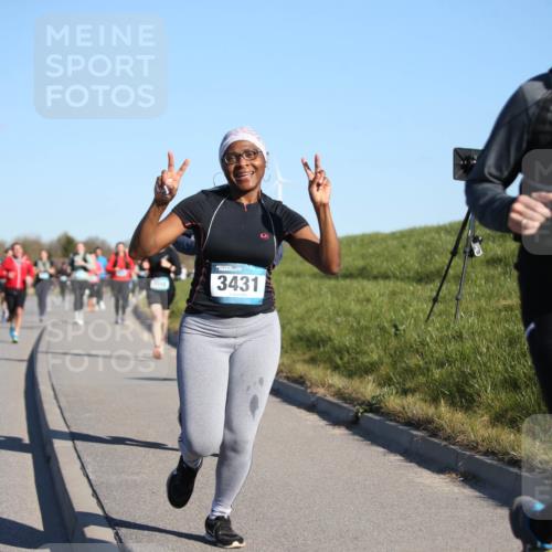 06.04.2025 - 44. Internationalen Wilhelmsburger Insellauf Jannik Wohlers http://msf.ph/oto/7615883 06.04.2025 09:36:07 Laufen 3863, 3431 meine-sportfotos.de