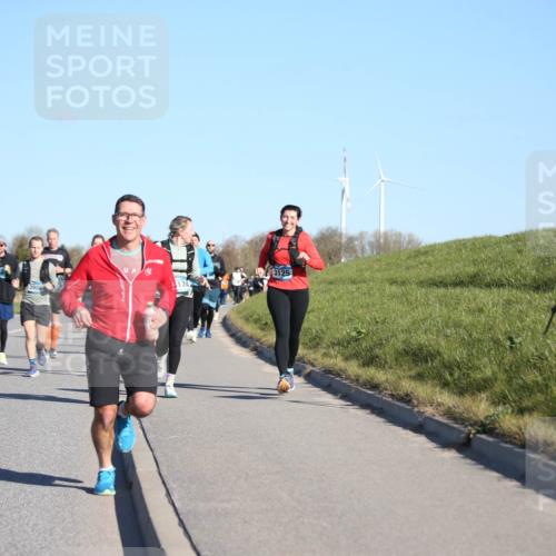 06.04.2025 - 44. Internationalen Wilhelmsburger Insellauf Jannik Wohlers http://msf.ph/oto/7615912 06.04.2025 09:36:14 Laufen 4191, 124, 398, 3125 meine-sportfotos.de