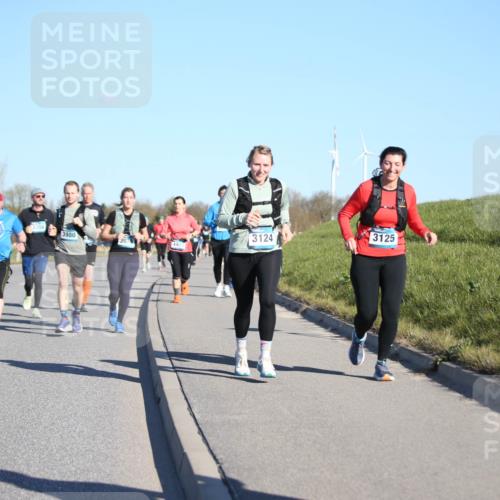 06.04.2025 - 44. Internationalen Wilhelmsburger Insellauf Jannik Wohlers http://msf.ph/oto/7615921 06.04.2025 09:36:16 Laufen 3817, 3388, 3980, 3124, 3125, 397 meine-sportfotos.de
