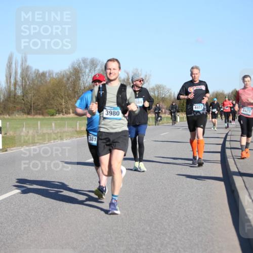 06.04.2025 - 44. Internationalen Wilhelmsburger Insellauf Jannik Wohlers http://msf.ph/oto/7615933 06.04.2025 09:36:18 Laufen 381, 3980, 388, 4457, 4403, 5192, 3375 meine-sportfotos.de