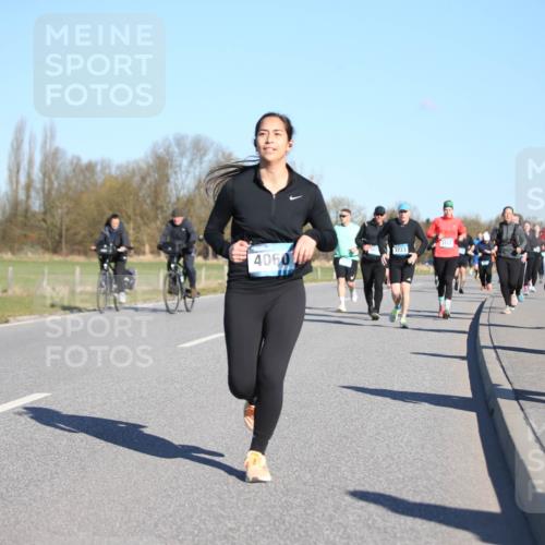 06.04.2025 - 44. Internationalen Wilhelmsburger Insellauf Jannik Wohlers http://msf.ph/oto/7615955 06.04.2025 09:36:25 Laufen 39, 296, 4060, 3723, 519 meine-sportfotos.de