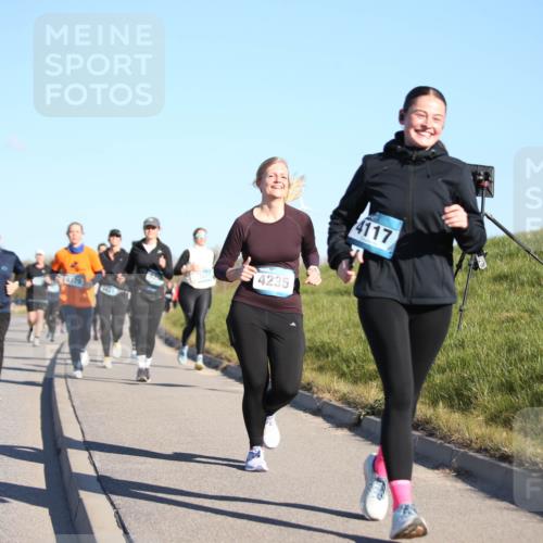 06.04.2025 - 44. Internationalen Wilhelmsburger Insellauf Jannik Wohlers http://msf.ph/oto/7616007 06.04.2025 09:36:36 Laufen 3136, 4540, 4179, 1421, 4235, 4117 meine-sportfotos.de