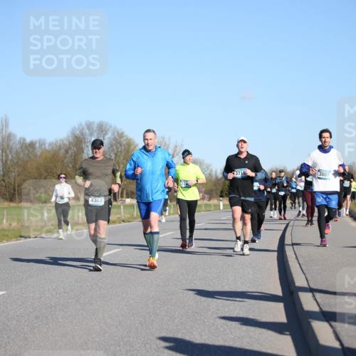 06.04.2025 - 44. Internationalen Wilhelmsburger Insellauf Jannik Wohlers http://msf.ph/oto/7616031 06.04.2025 09:36:41 Laufen 28, 2, 4363, 319, 371, 3807, 4113 meine-sportfotos.de