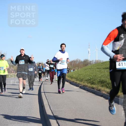 06.04.2025 - 44. Internationalen Wilhelmsburger Insellauf Jannik Wohlers http://msf.ph/oto/7616034 06.04.2025 09:36:42 Laufen 3193, 3719, 3002, 4187, 3807, 4113 meine-sportfotos.de