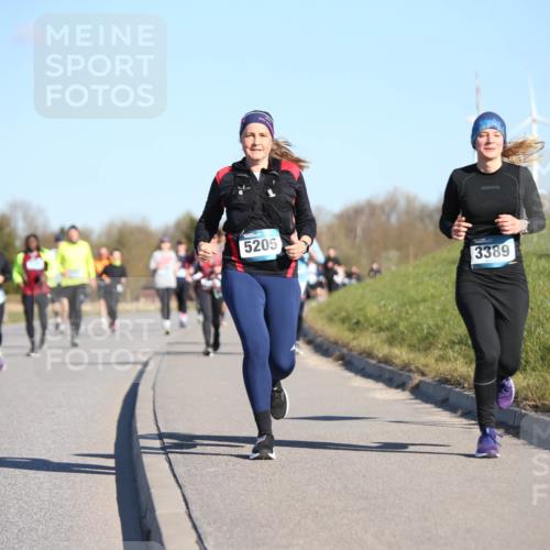 06.04.2025 - 44. Internationalen Wilhelmsburger Insellauf Jannik Wohlers http://msf.ph/oto/7616204 06.04.2025 09:37:16 Laufen 5205, 3389 meine-sportfotos.de