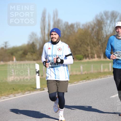 06.04.2025 - 44. Internationalen Wilhelmsburger Insellauf Jannik Wohlers http://msf.ph/oto/7616484 06.04.2025 09:38:23 Laufen 410, 4266 meine-sportfotos.de