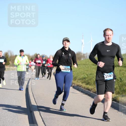 06.04.2025 - 44. Internationalen Wilhelmsburger Insellauf Jannik Wohlers http://msf.ph/oto/7616946 06.04.2025 09:40:14 Laufen 025, 3581 meine-sportfotos.de