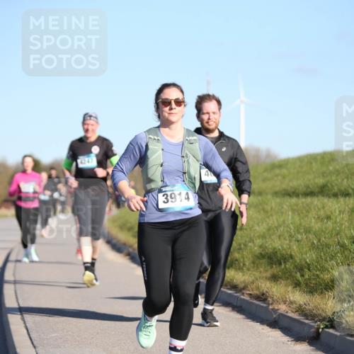 06.04.2025 - 44. Internationalen Wilhelmsburger Insellauf Jannik Wohlers http://msf.ph/oto/7617085 06.04.2025 09:40:56 Laufen 1247, 3914 meine-sportfotos.de