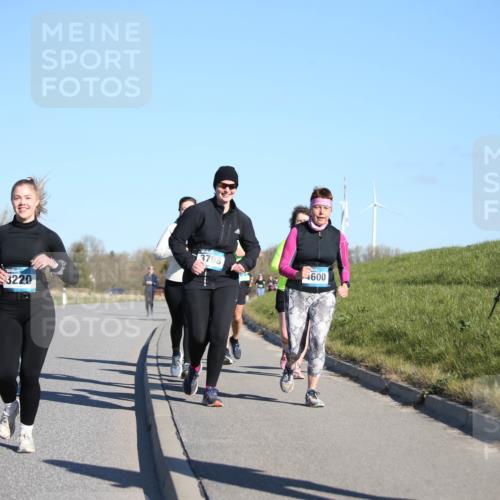 06.04.2025 - 44. Internationalen Wilhelmsburger Insellauf Jannik Wohlers http://msf.ph/oto/7617180 06.04.2025 09:41:28 Laufen 3220, 4445, 3798, 600, 4188 meine-sportfotos.de
