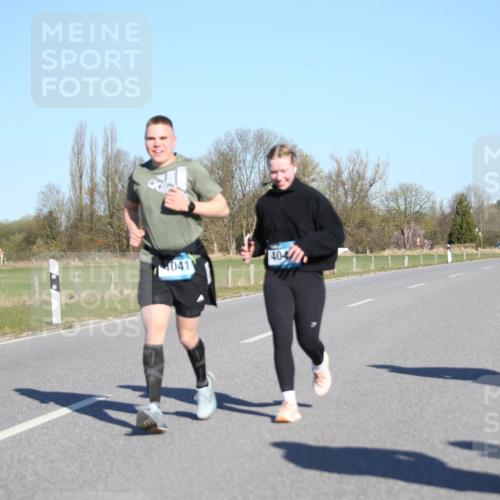 06.04.2025 - 44. Internationalen Wilhelmsburger Insellauf Jannik Wohlers http://msf.ph/oto/7617324 06.04.2025 09:42:13 Laufen 404, 041 meine-sportfotos.de