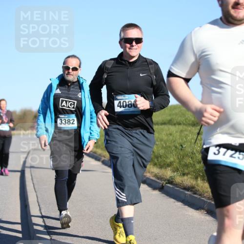 06.04.2025 - 44. Internationalen Wilhelmsburger Insellauf Jannik Wohlers http://msf.ph/oto/7617410 06.04.2025 09:42:42 Laufen 3382, 4080, 3725 meine-sportfotos.de