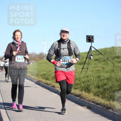 06.04.2025 - 44. Internationalen Wilhelmsburger Insellauf Jannik Wohlers http://msf.ph/oto/7617423 06.04.2025 09:42:45 Laufen 4411, 3822 meine-sportfotos.de